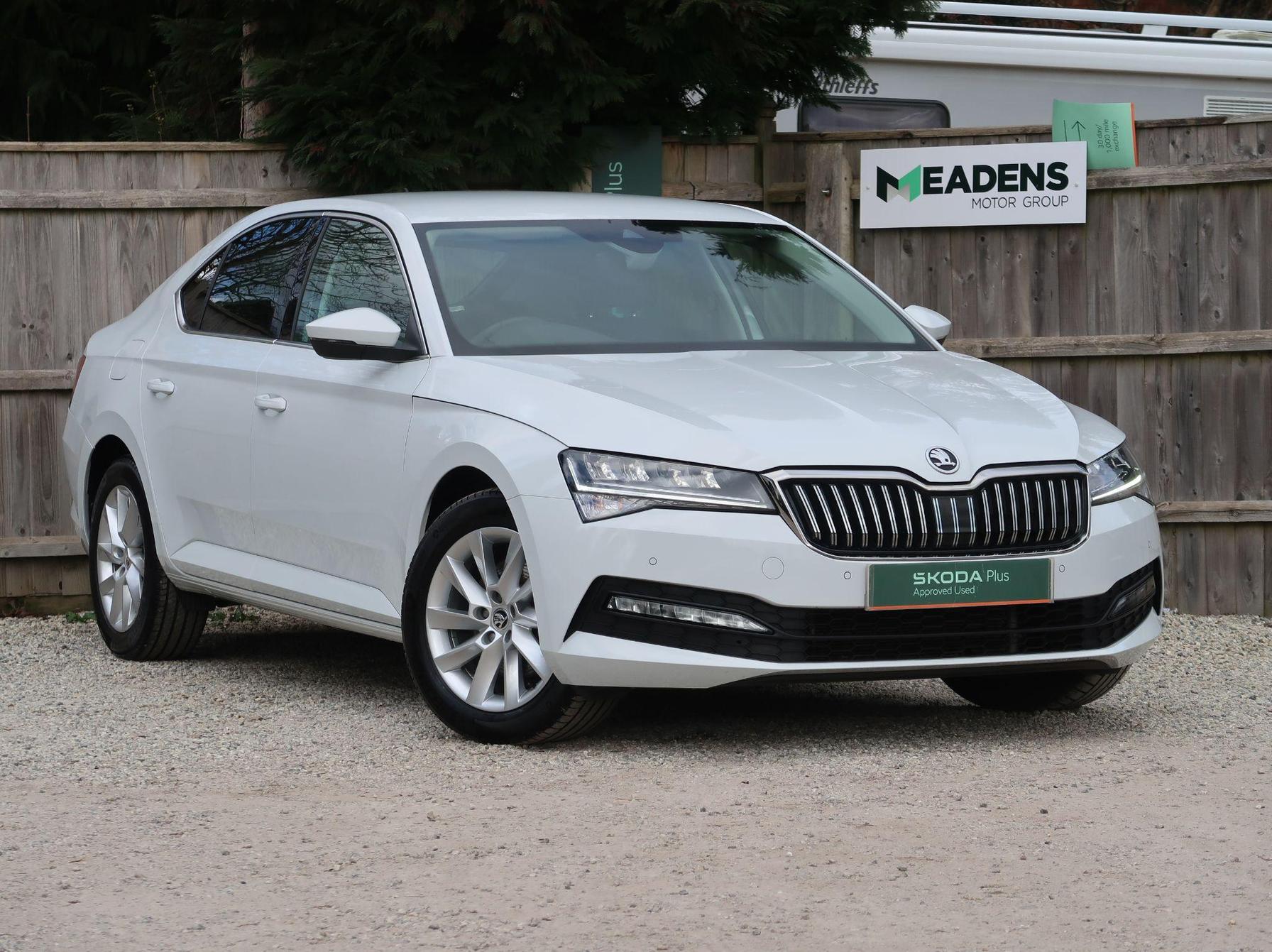 2024/24 Skoda Superb Hatchback