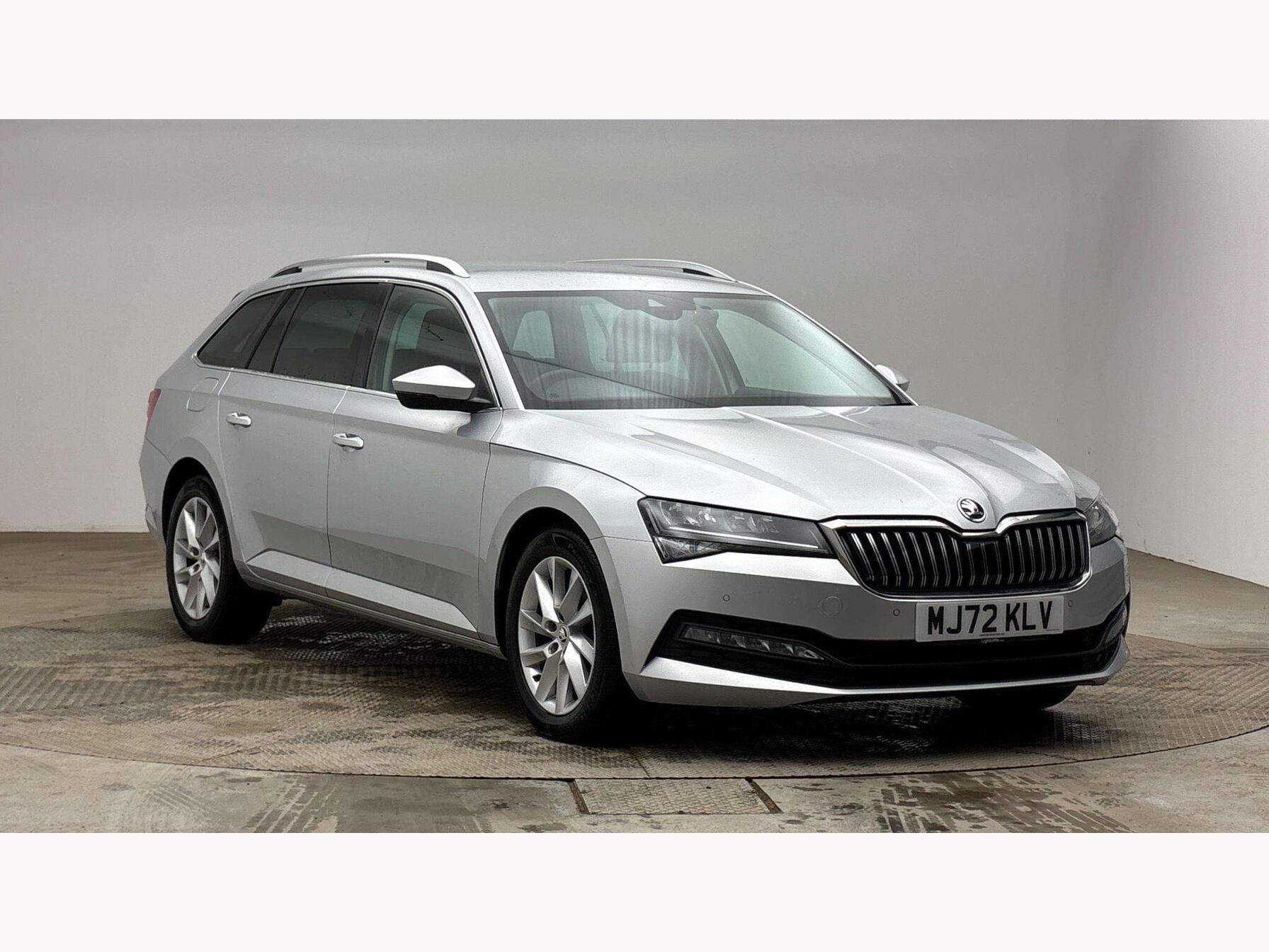 2023/72 Skoda Superb Estate