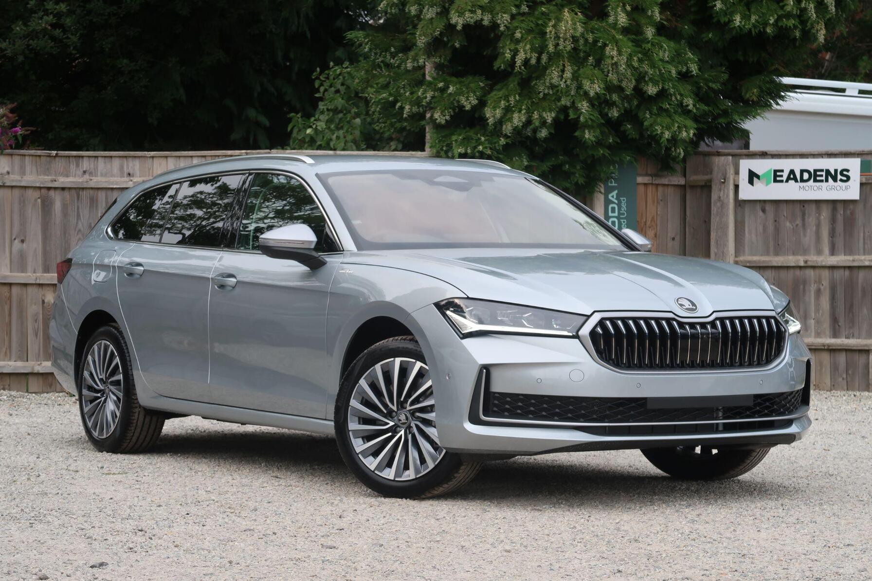  Skoda Superb Estate