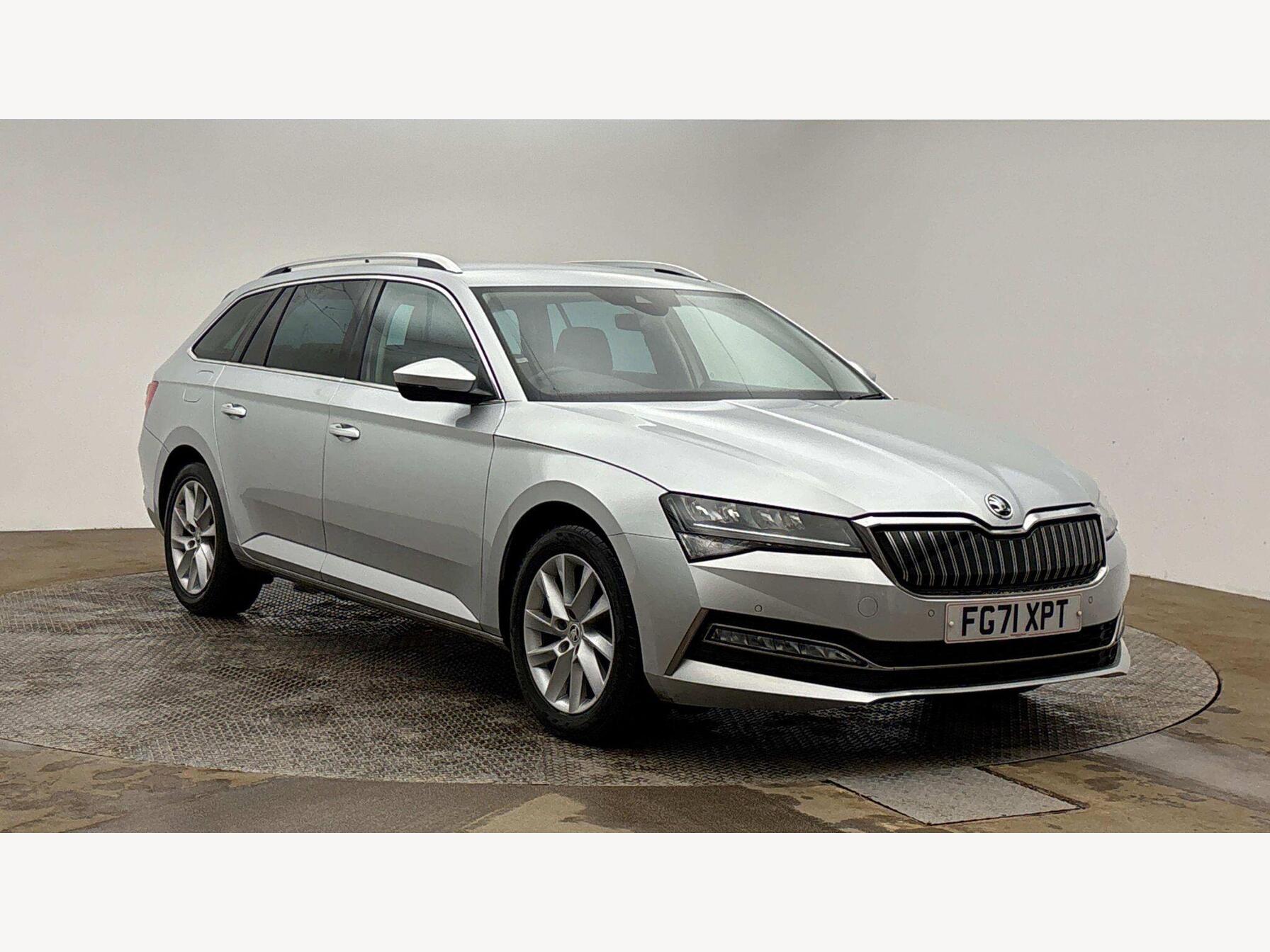 2022/71 Skoda Superb Estate